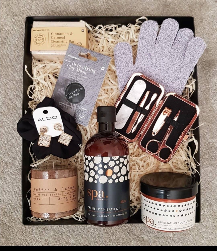 The Regency Lux Beauty Box