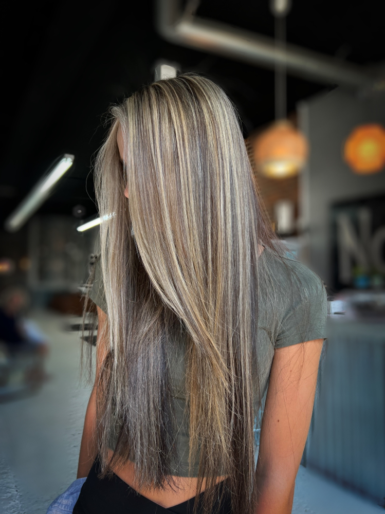 Root color and partial foil