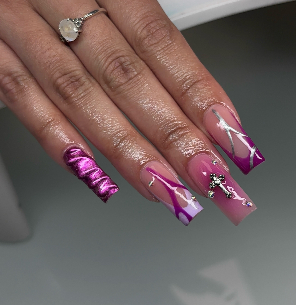 medium acrylic nails