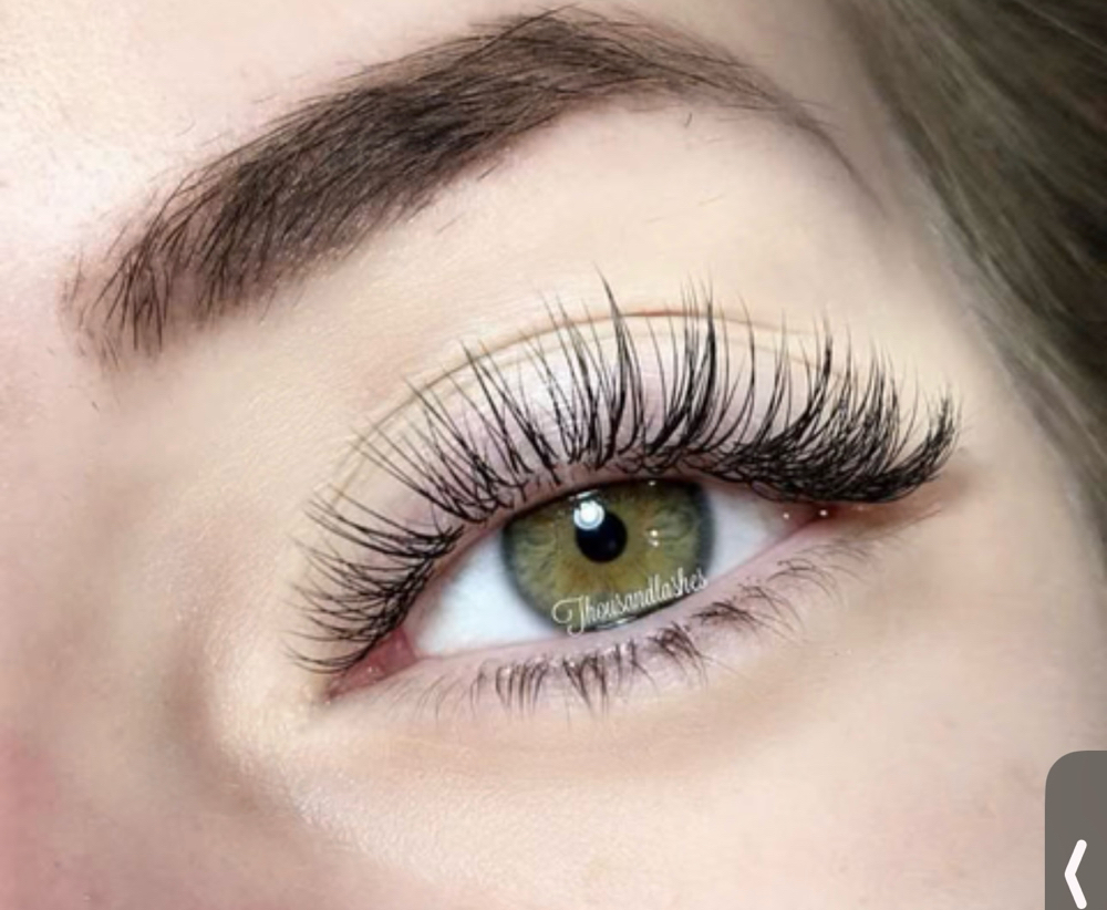 Full Set Hybrid Lash Extensions