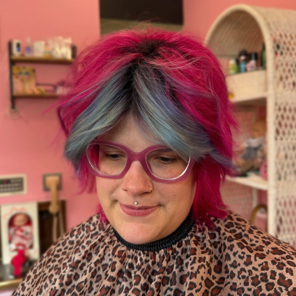 Vivids + Creative Color at Kewpie Kutz in Evansville, IN