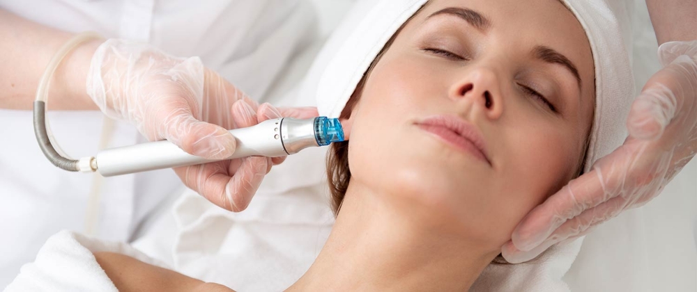 Hydrodermabrasion Facial