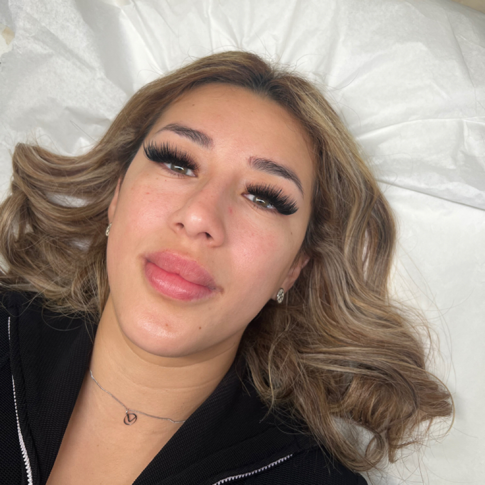 Mega Volume Refill at Ooh La Lash & Brow Beauty Bar in McAllen, TX