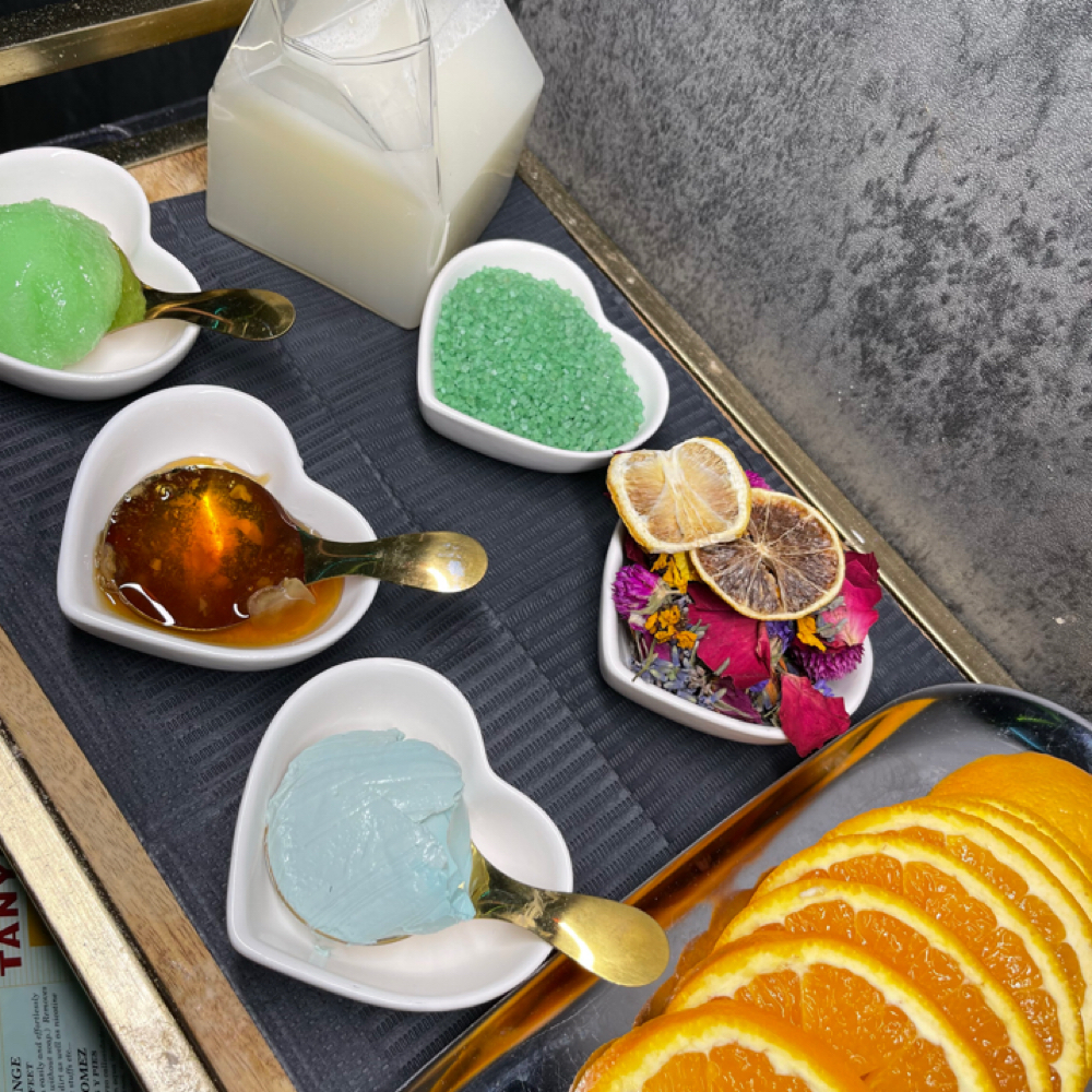 Eucalyptus Herbal Detox Pedicure at Moní Nails & Beauty LLC in Dallas, TX