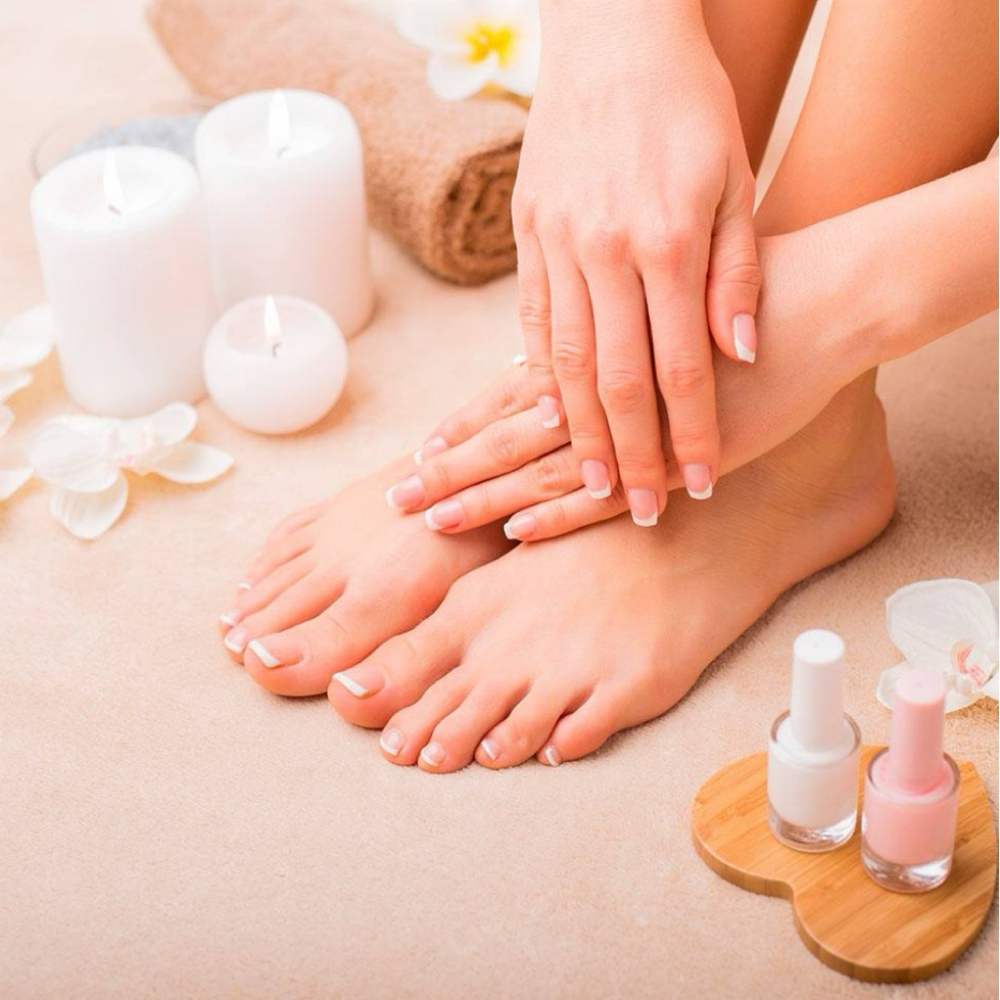Signature Mini Mani/pedi at D’s Nails in Spokane, WA