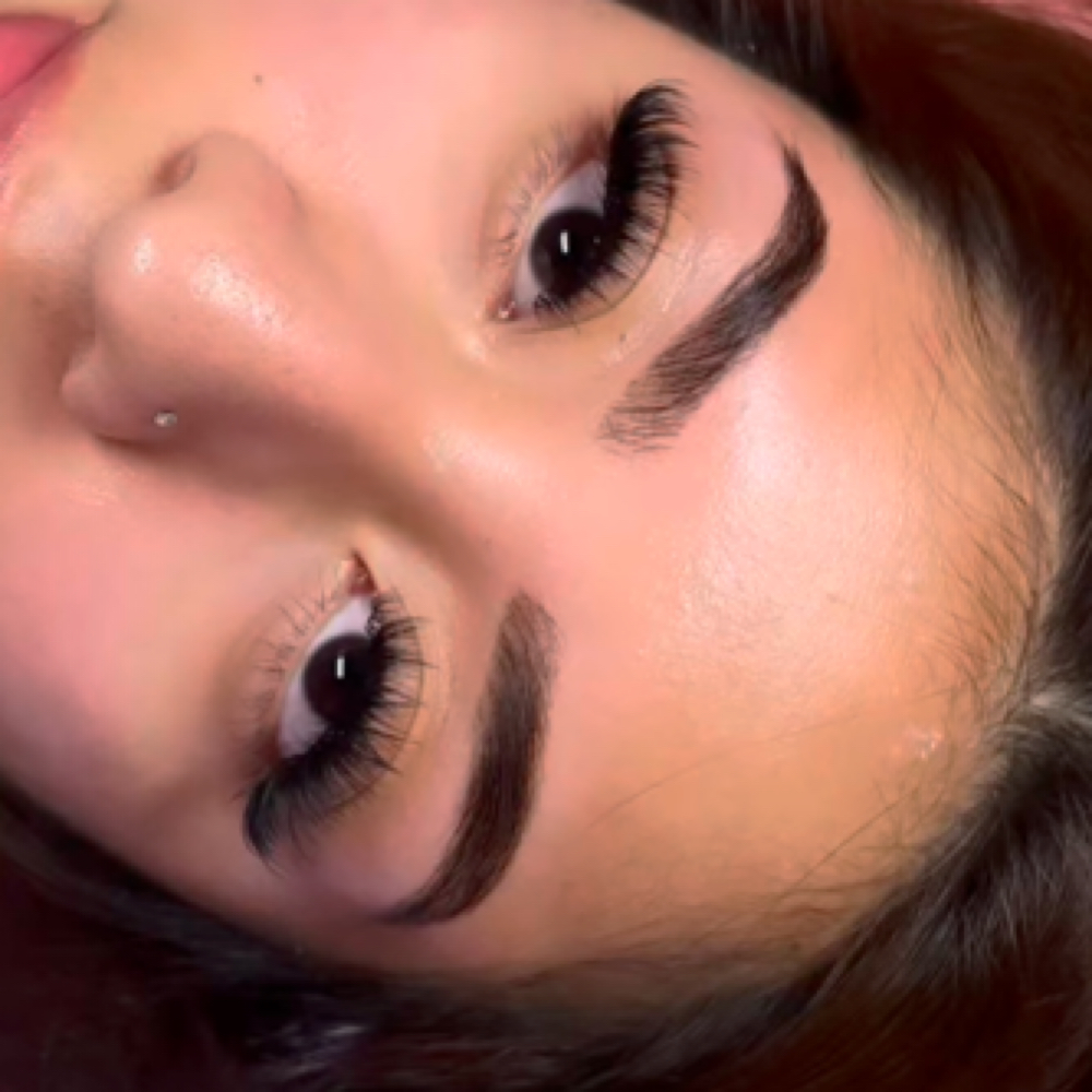 eyebrow wax at Lashed Out Beaut in guymon, OK