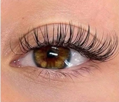 Classic Natural Lash Extensions