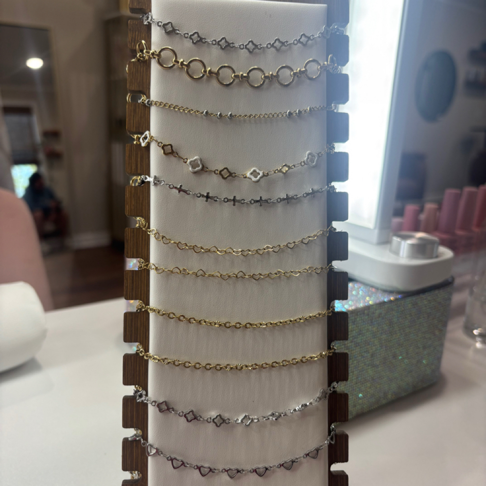 Permanent Jewelry at Madyson Manuel in Larose, LA