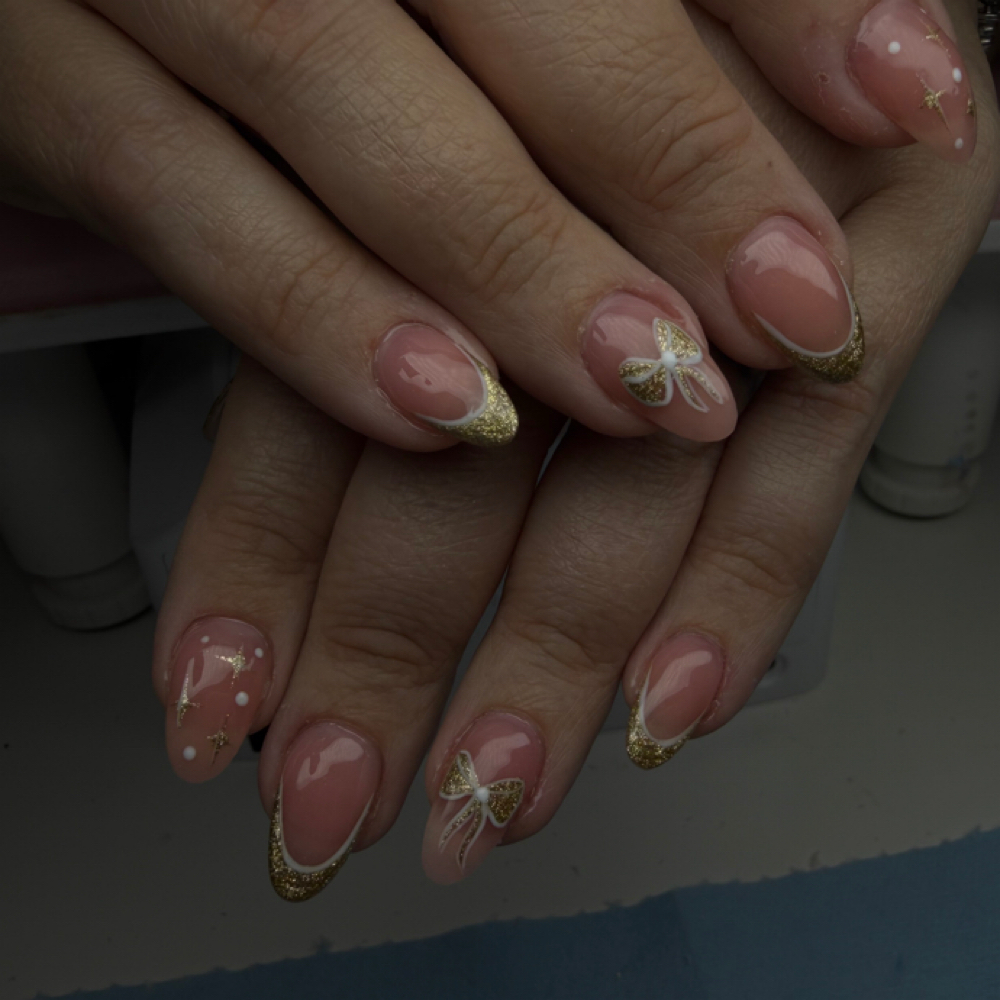 Overlay ( Not Incluye Stones Or 3d) at BEUATY NAILS STUDIO BY ROSII(Rosii Nails) in Clewiston, FL