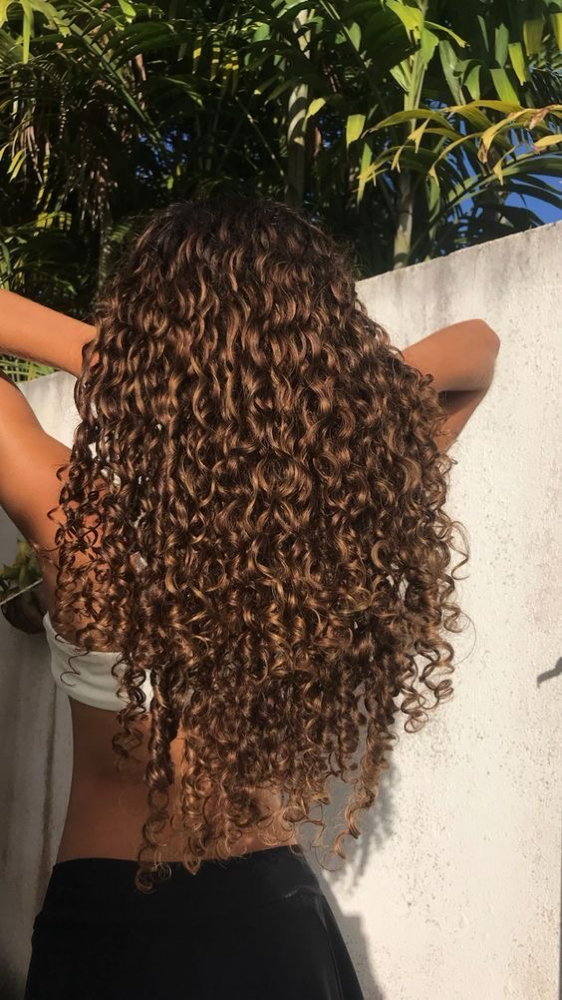 Curly Blowout