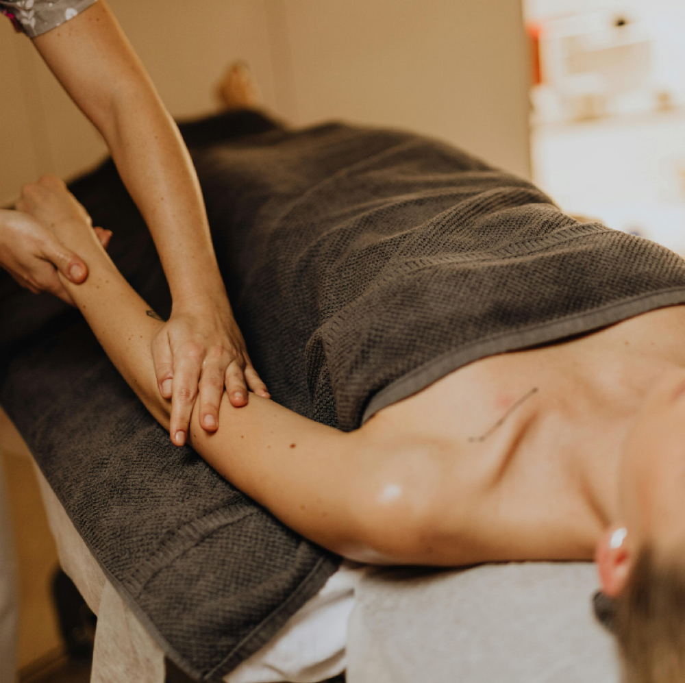 Full Body Add-On to Facial at Sunflower on 6th in Newton, KS