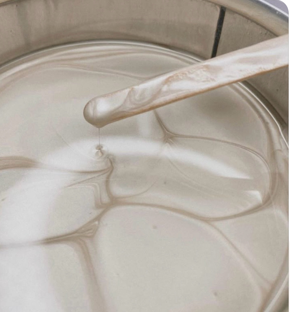 Brow wax