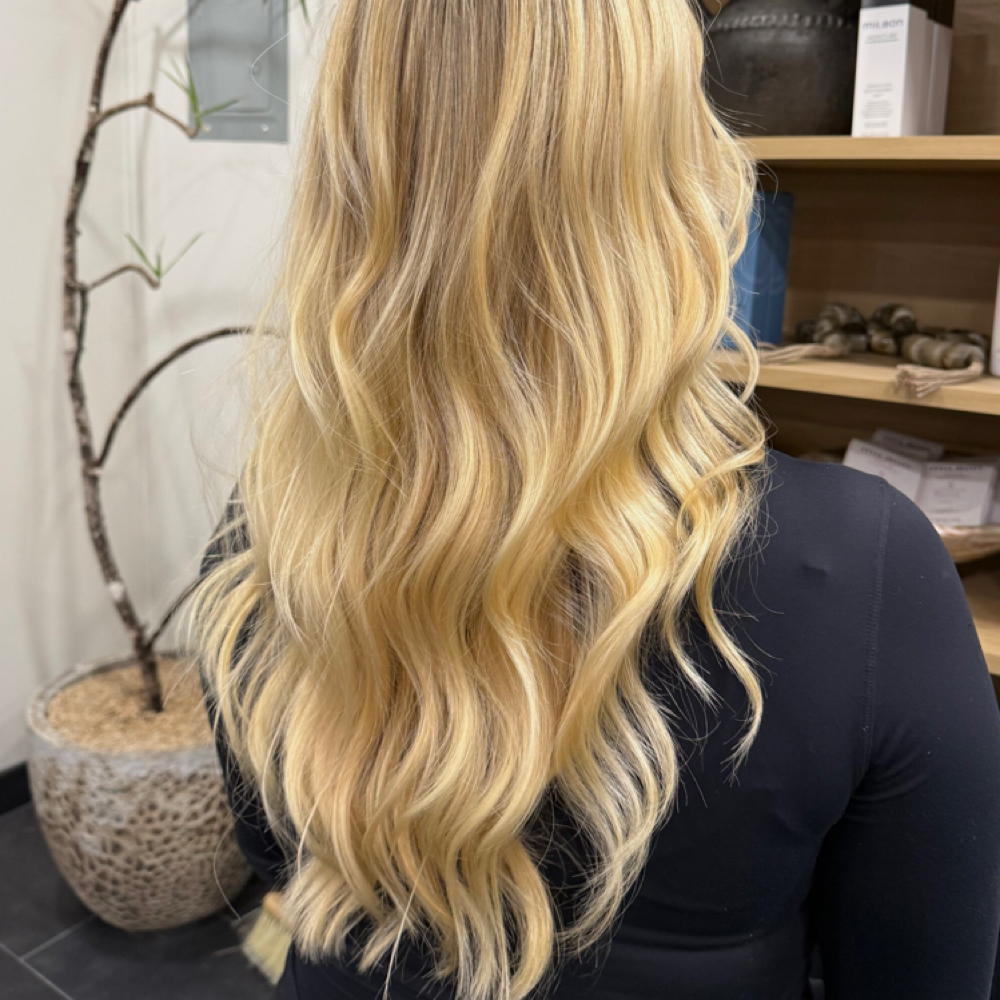 Blonding at Bailey.brondehaus in Poway, CA