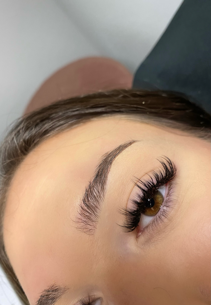 Barbie Lash Full Set($135 Mar Spec