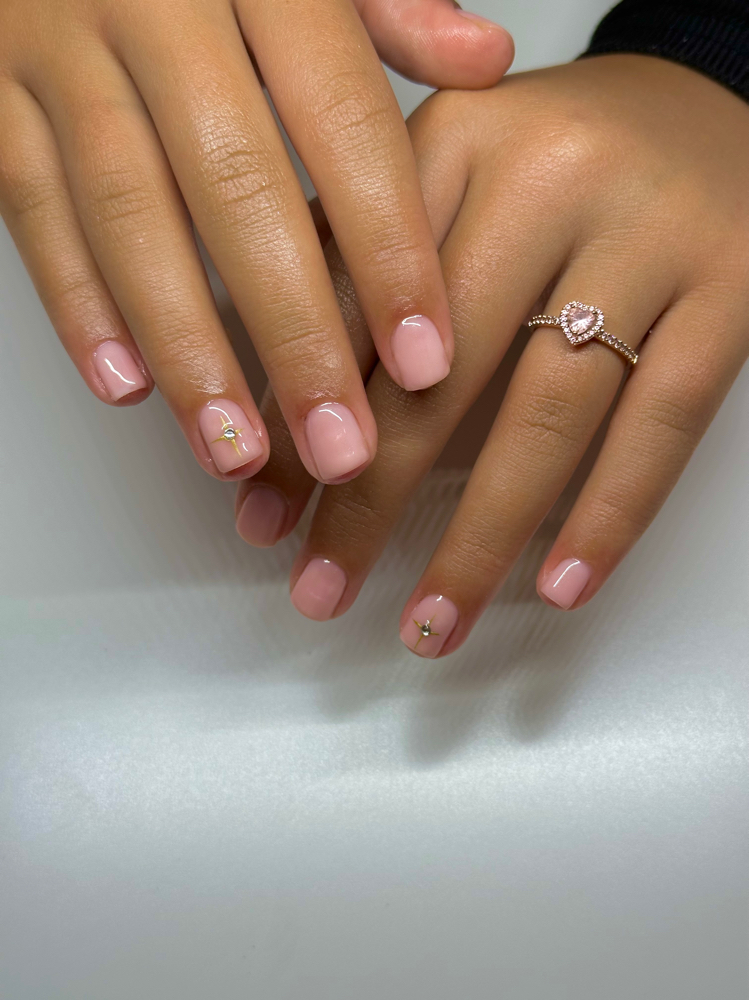 gel manicure