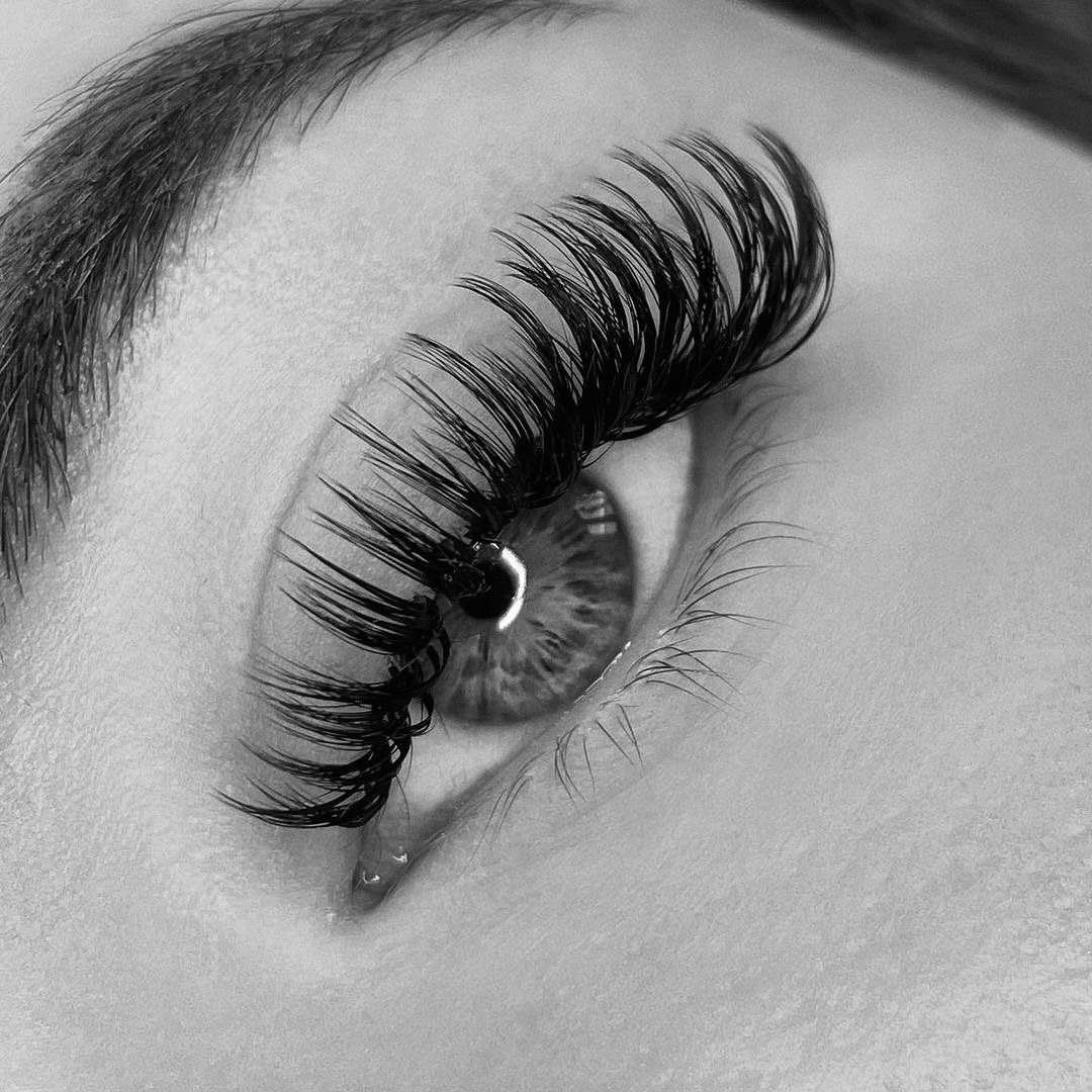 WET FULL SET LASHES