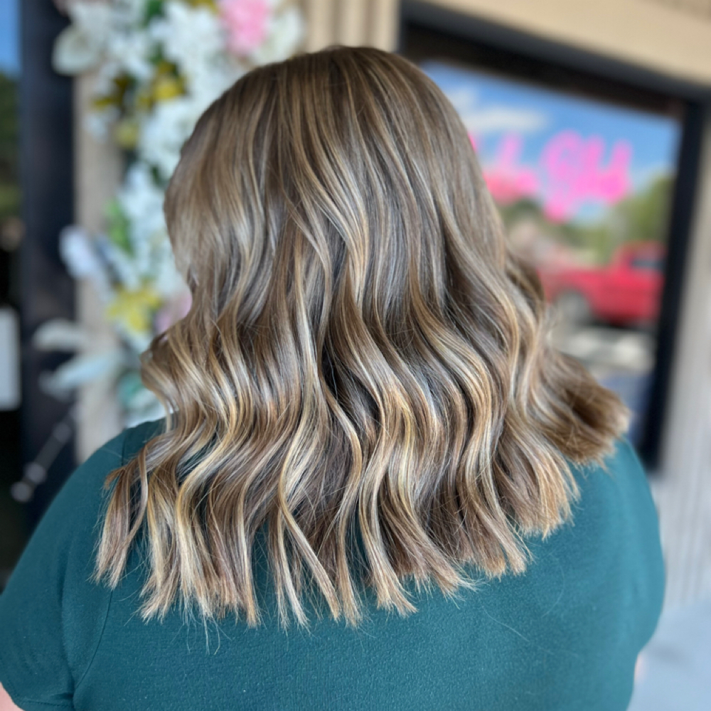 Root Retouch & Full Highlight at Erin Sizemore in Barbourville, KY