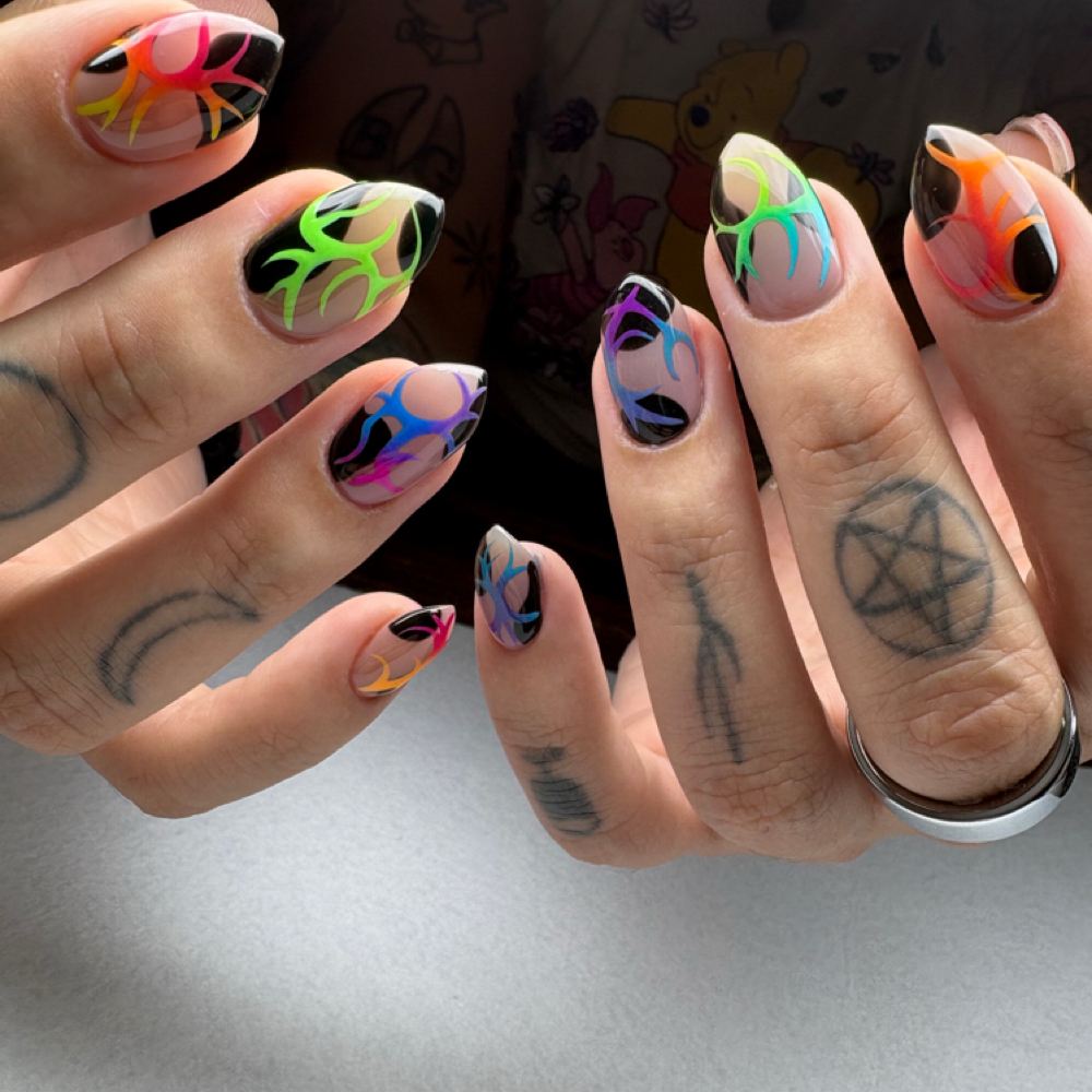 Gel Overlay/fill: Extra Art at Nail Wizardd in Bucyrus, OH