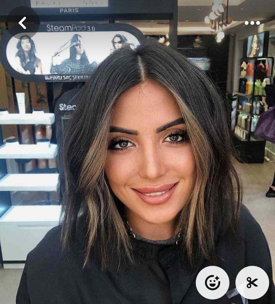 Face Framing Highlights And Cut