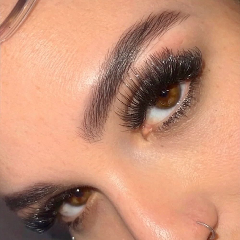 Brow Services 🖤 at Luxury Lash Studio By Alex in Fort Worth, TX