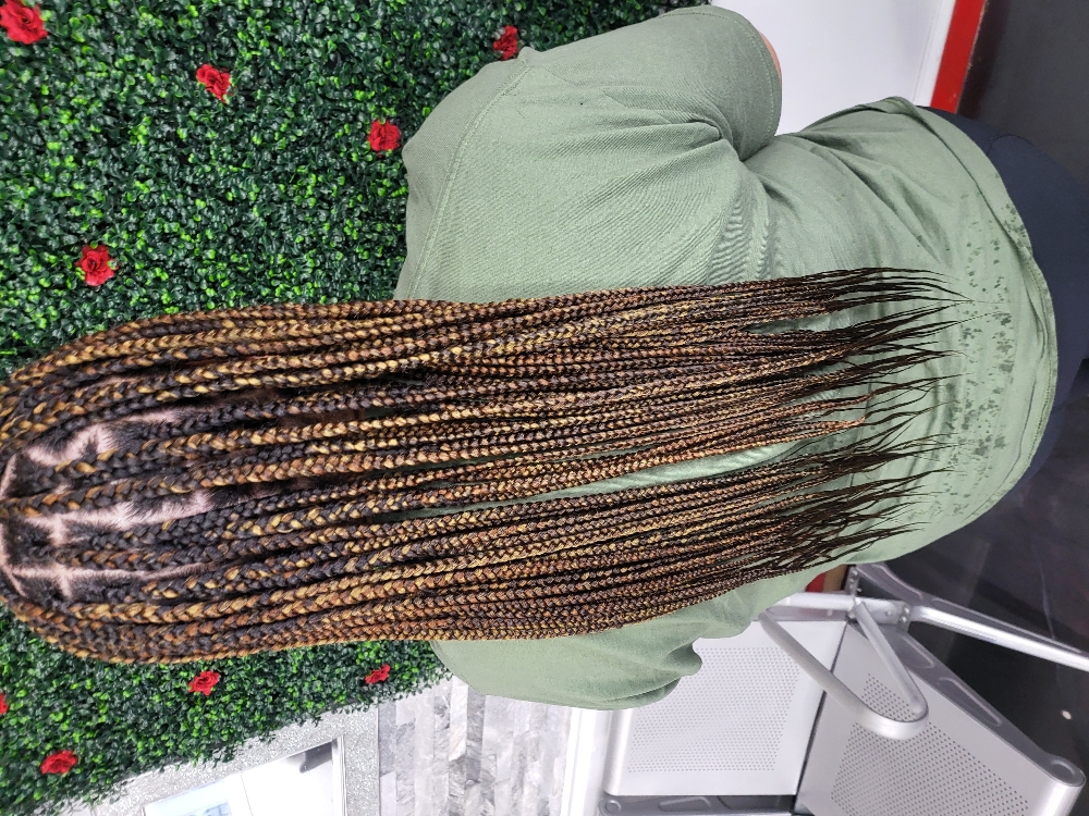 Knotless Braids at @ivtebeautyplace in Suitland  Md, MD