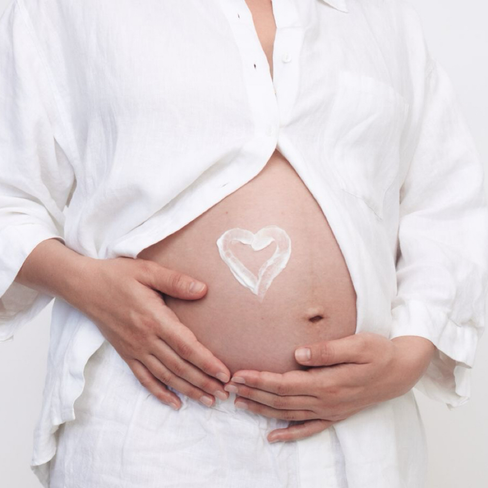 🌿 Mama-to-Be Glow Facial