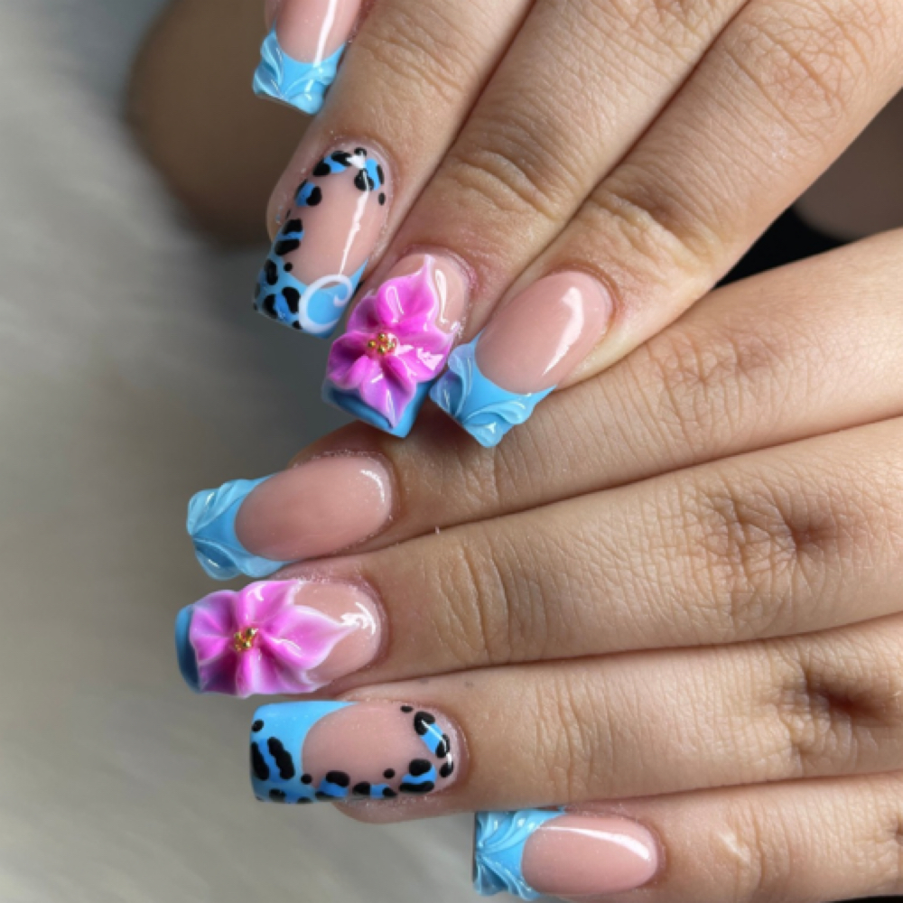 Acrylic Overlay at Chiara Wilson in Muscatine, IA