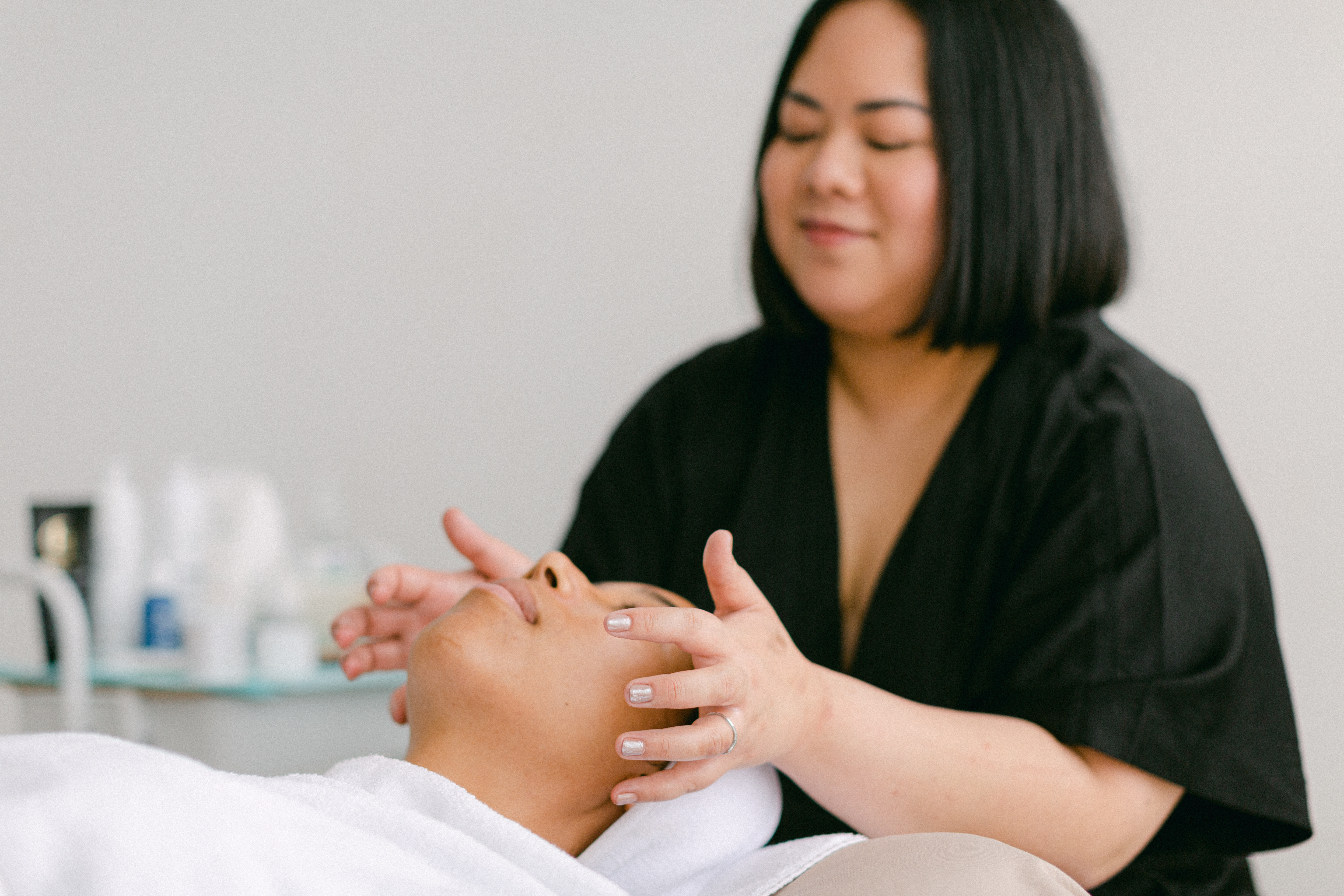 Deep Renewal Facial