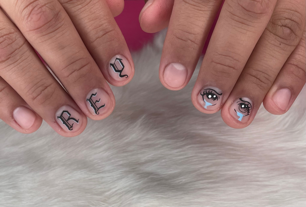 Gel Manicure/Manicura De Gel