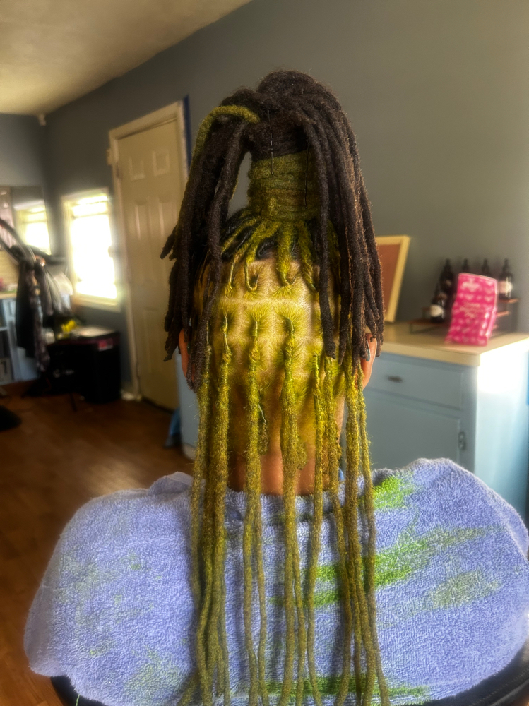 Retwist x Style + Color