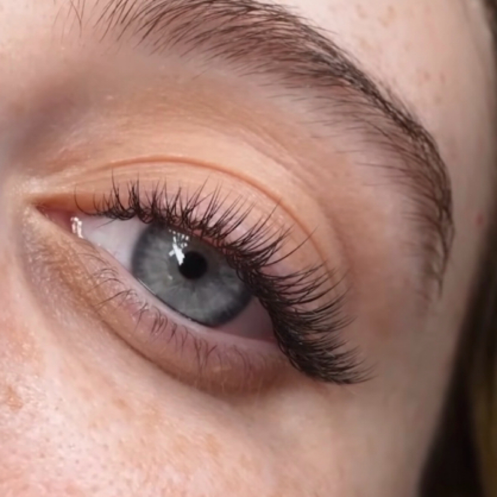 Classic Full Set at De La Ruiz Studio LLC in Norwalk, CT