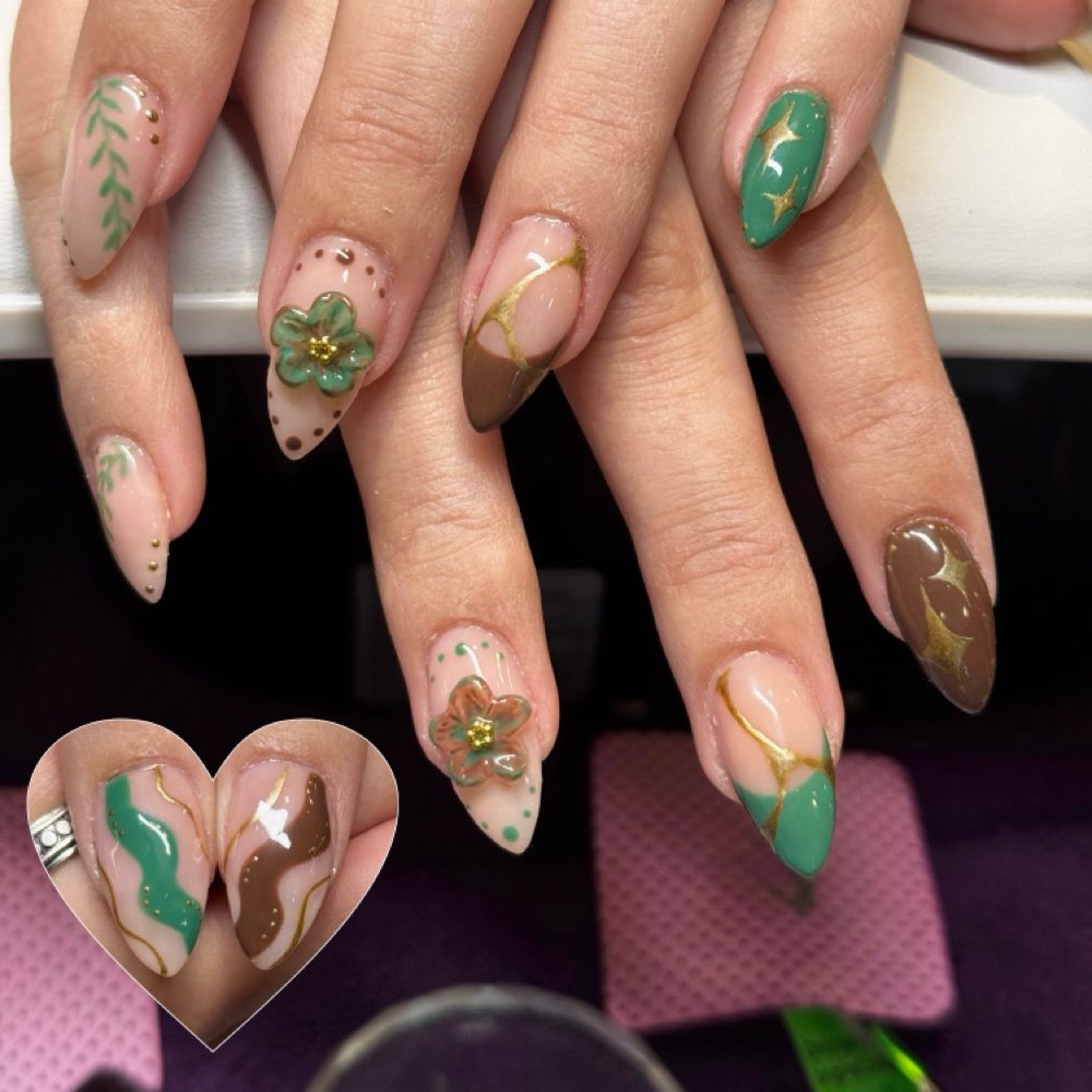 [ MEDIUM ] Acrylic Full Set at Bethany Nailed It! in Evansville, IN