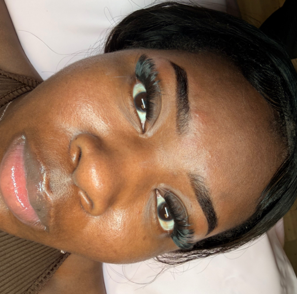 Lash Clusters at Ziahs Self Care Bar in Panama City, FL