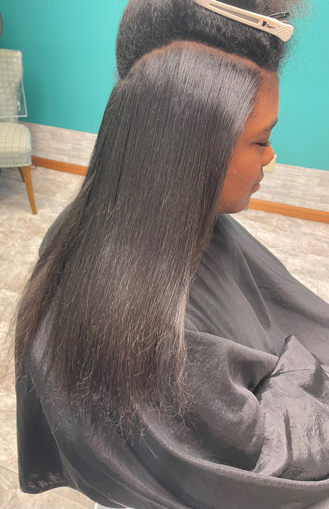 Natural Hair Styling at Yelle’s Hair Suite and Boutique in Dayton, OH