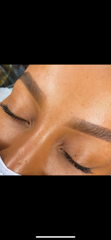 Eyebrow Tinting