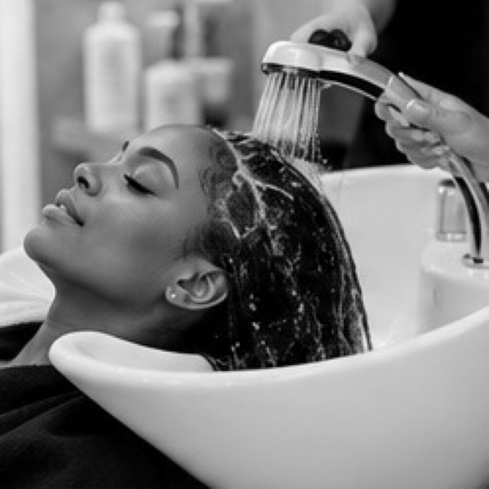 SHAMPOO & BLOW DRY at NATURAL IS KEY in Smyrna, TN