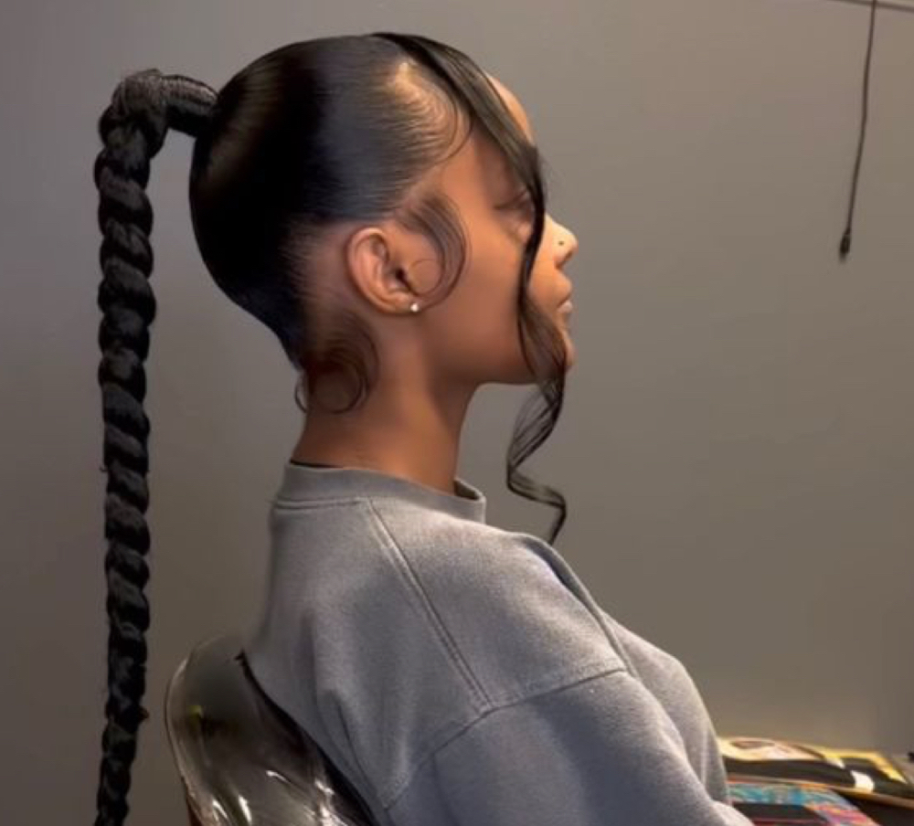 PONYTAIL AND BANG/BANGS