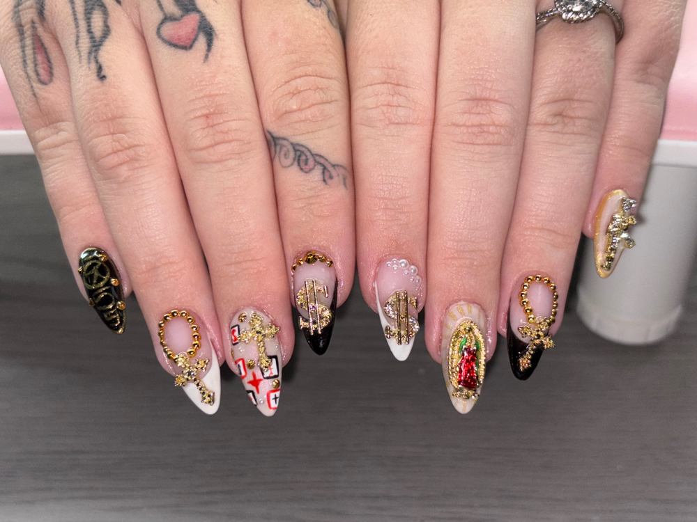 Excessive rhinestones at Vibe Salon in Reno, NV
