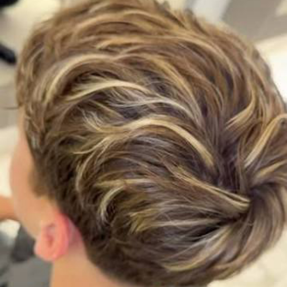 Mens Cap Highlights at Salon Magnolias & Massage in Norman, OK
