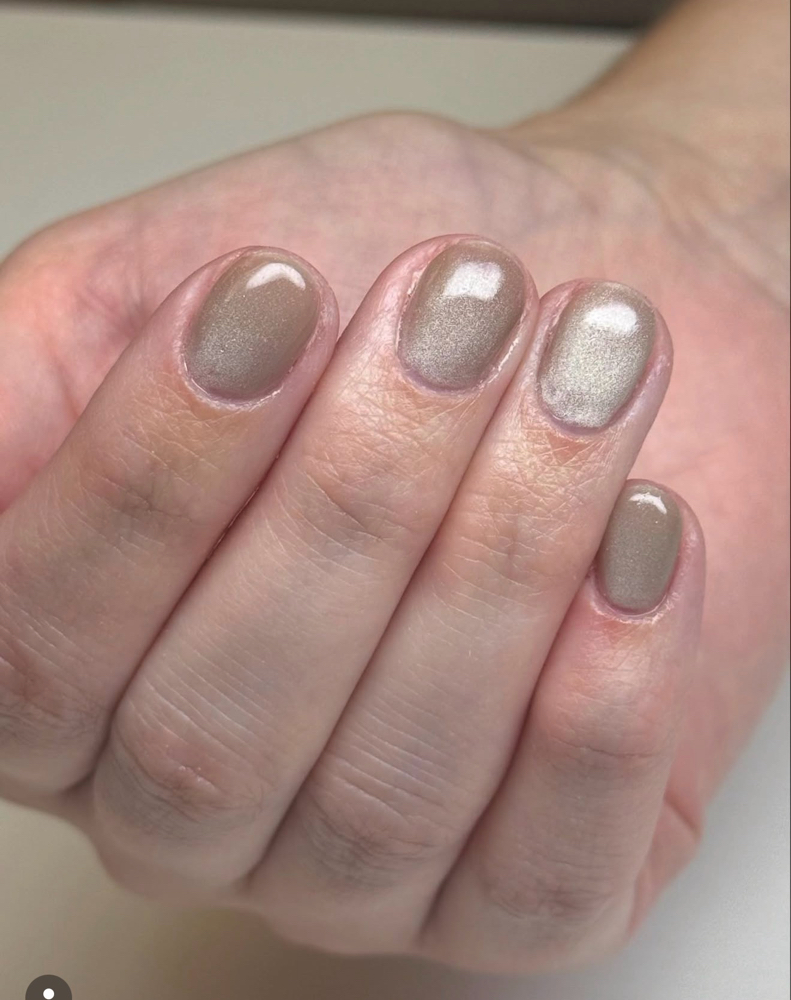 Gel Polish mani at Gelledbykenn in Warren, OH