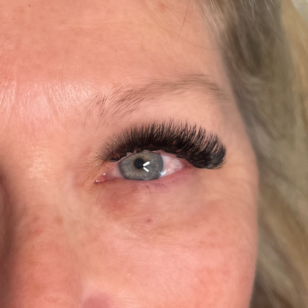 Volume Lash 3 Week Fill