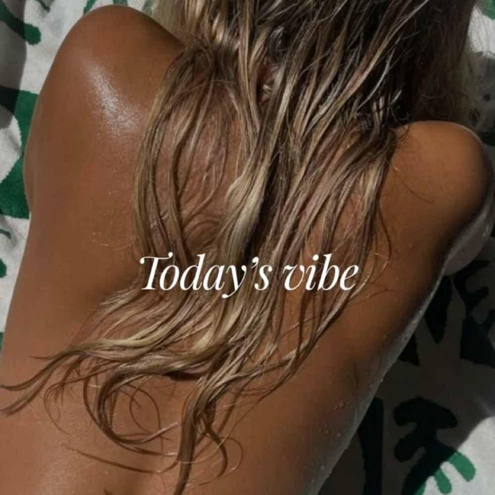 Upper Body Spray at Salt & Sol Studio in Yarmouth, MA