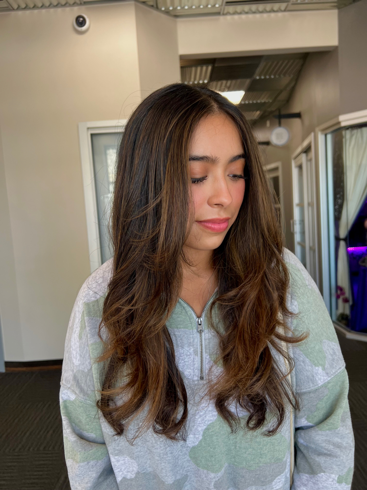 Shampoo Blow Out at HairbyKeayra in Austin, TX