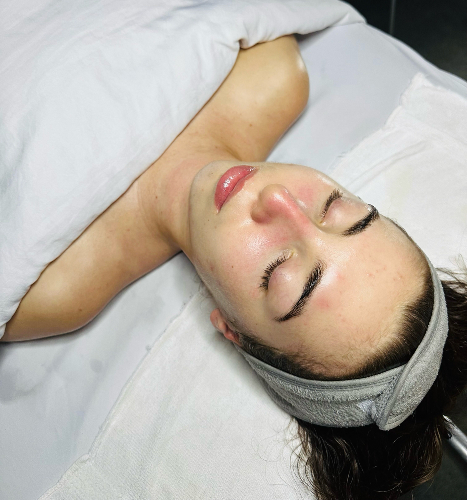 GO & GLOW FACIAL