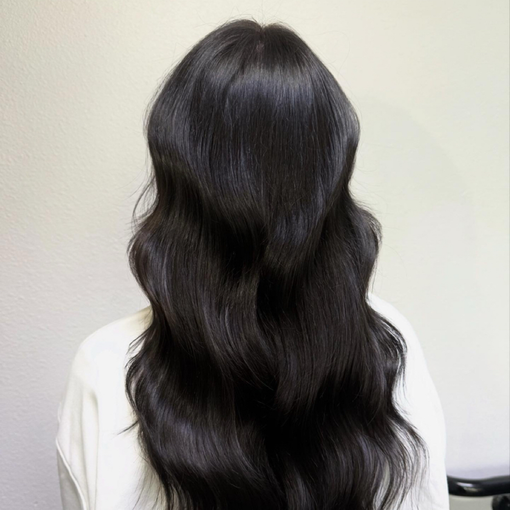 Root touch up GN at Bombshell Beauty Salon in Redmond, OR