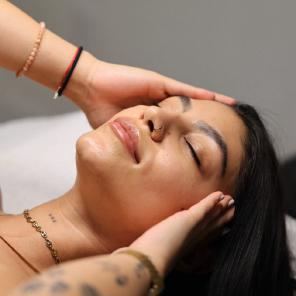Sculpting Facial Massage at Floetouch in San Diego, CA