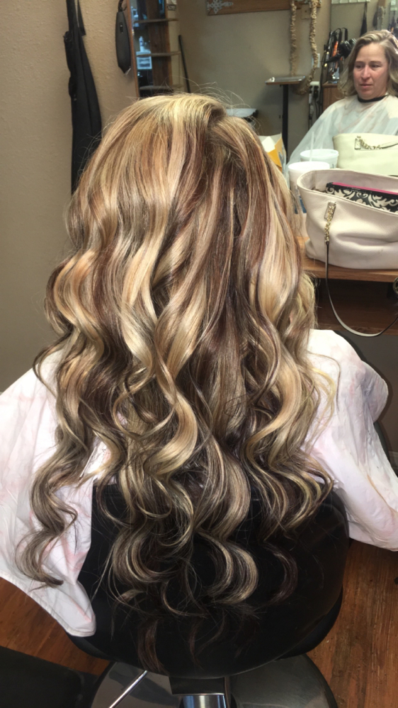 Highlights and Lowlights at Pink Pasture Salon in Gladewater, TX