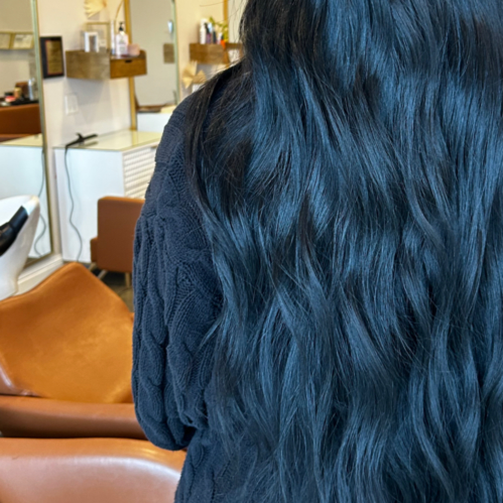 Shampoo Style (extensions) at Mālama Hair Lounge in Rocklin, CA