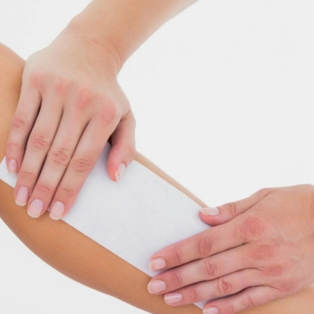 Full Leg Waxing at Facez By Monica in Lakewood, CA