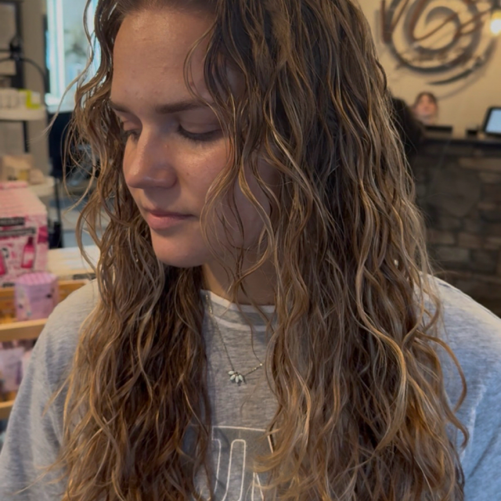 Mizani Aircut for 1st Time Clients at Hailey at the Shearer Shoppe in Seville, OH